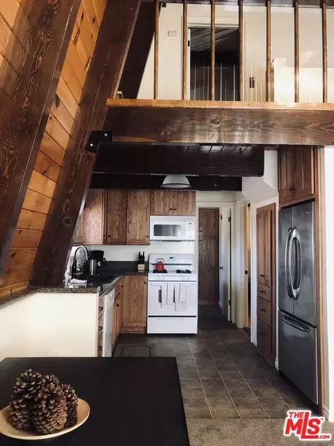 Kitchen - 1200 E Big Bear Blvd, Big Bear City, CA 92314 photo 1 of 6