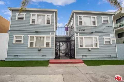 1706 Sherman Pl, Long Beach, CA 90804