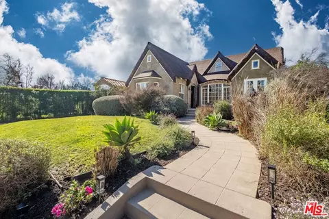 851 S Orange Dr, Los Angeles, CA 90036