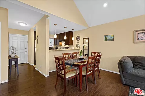 2507 E 15th St #305, Long Beach, CA 90804 photo 8