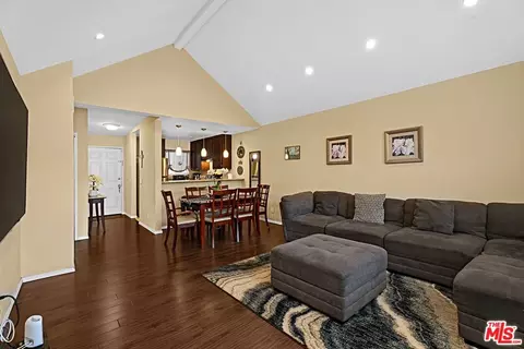 2507 E 15th St #305, Long Beach, CA 90804 photo 3