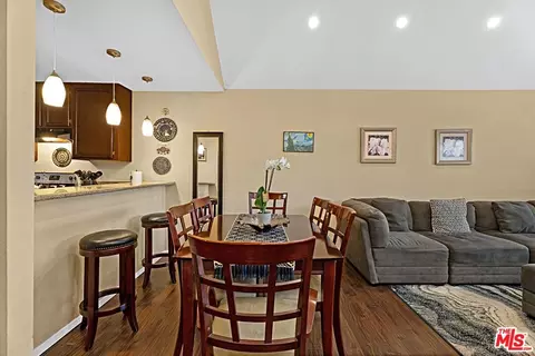 2507 E 15th St #305, Long Beach, CA 90804 photo 4