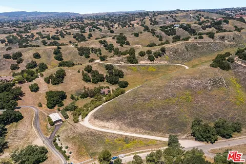 3333 Long Valley Rd, Santa Ynez, CA 93460