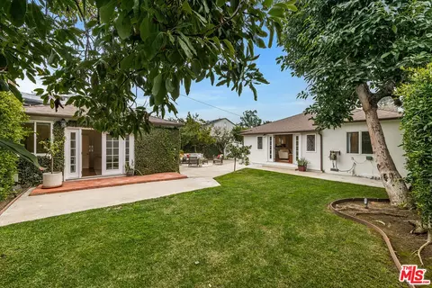 3345 Virginia Ave, Santa Monica, CA 90404
