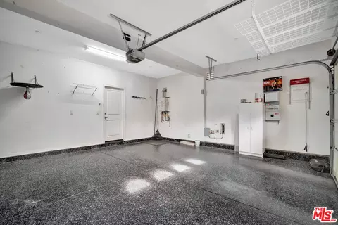 15215 W Fred Way, Van Nuys, CA 91405 photo 49