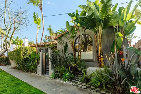 5990 Saturn St, Los Angeles, CA 90035