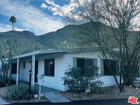 101 Santa Paula St, Palm Springs, CA 92264