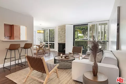 1134 Alta Loma Rd #106, West Hollywood, CA 90069