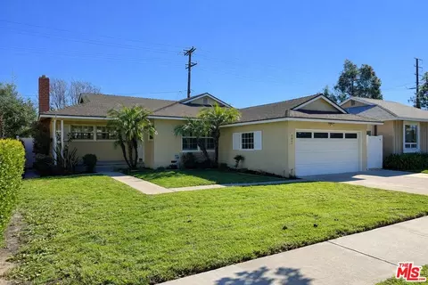 3012 Knoxville Ave, Long Beach, CA 90808