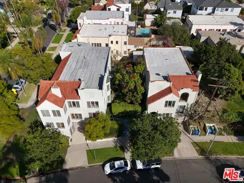 1040 S Longwood Ave, Los Angeles, CA 90019