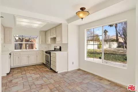 Kitchen - 44234 Lively Ave, Lancaster, CA 93536 photo 5 of 5