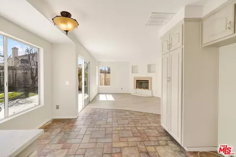 Living - 44234 Lively Ave, Lancaster, CA 93536 photo 11 of 13