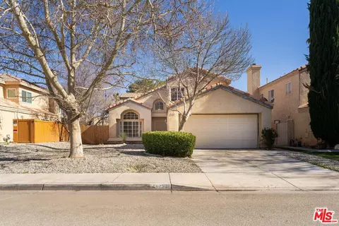 Exterior - 44234 Lively Ave, Lancaster, CA 93536 photo 1 of 15