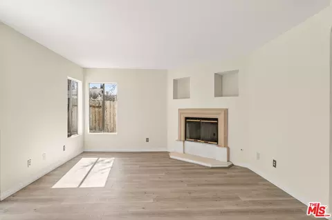 Living - 44234 Lively Ave, Lancaster, CA 93536 photo 8 of 13