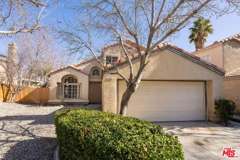 Exterior - 44234 Lively Ave, Lancaster, CA 93536 photo 4 of 15
