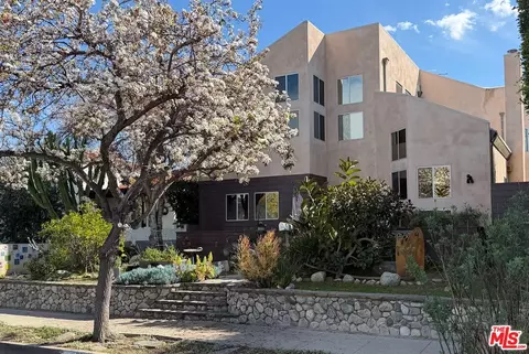 2016 Ashland Ave, Santa Monica, CA 90405
