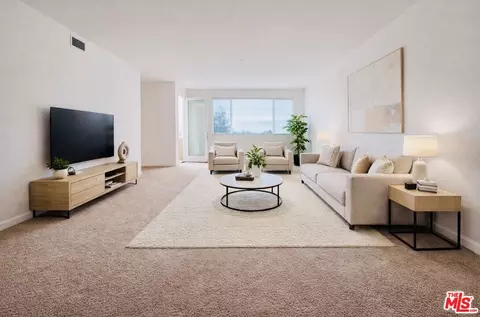 13951 Sherman Way #308, Van Nuys, CA 91405