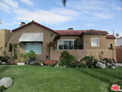 1829 W 84th Pl, Los Angeles, CA 90047