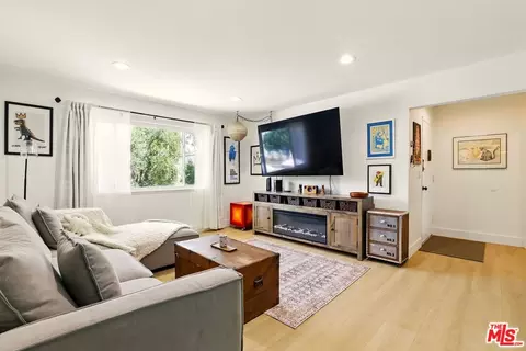 11813 Runnymede St #36, North Hollywood, CA 91605