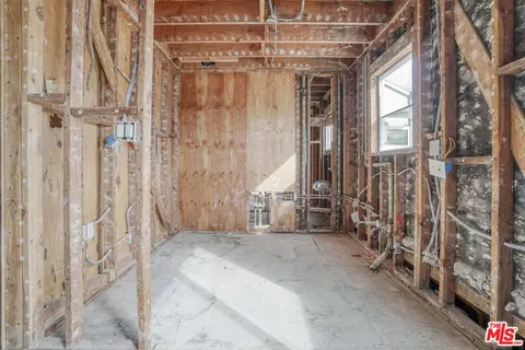 Other - 16 38th Pl, Long Beach, CA 90803 photo 14 of 21