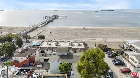 View/Area - 16 38th Pl, Long Beach, CA 90803 photo 1 of 7