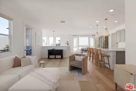 2923 Exposition Pl #1, Los Angeles, CA 90018
