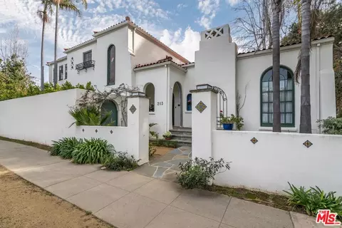 203 24th St, Santa Monica, CA 90402