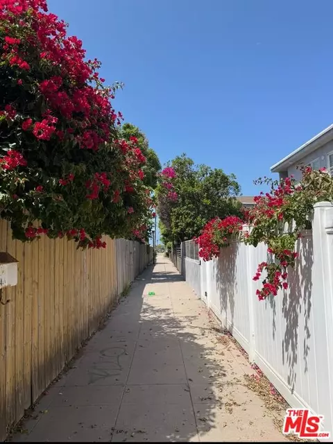 35 23rd Ave, Venice, CA 90291