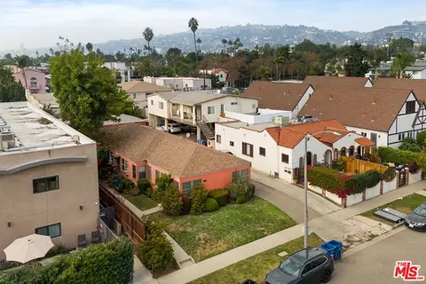833 N Poinsettia Pl, Los Angeles, CA 90046