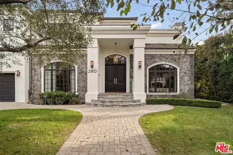280 Homewood Rd, Los Angeles, CA 90049