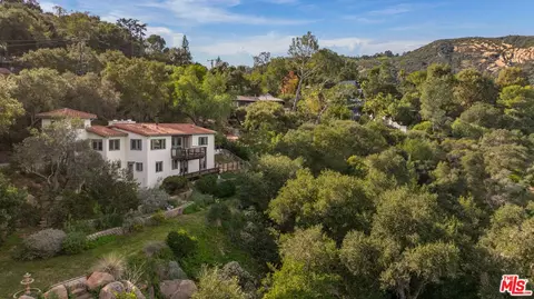 20155 Observation Dr, Topanga, CA 90290