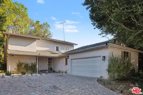 2612 S Beverly Dr, Los Angeles, CA 90034