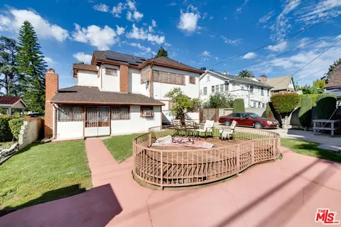 2136 S Victoria Ave, Los Angeles, CA 90016