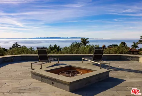3236 Campanil Dr, Santa Barbara, CA 93109