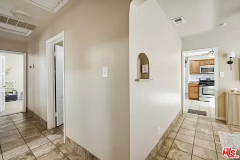 10982 Cherry Ave, Cherry Valley, CA 92223 photo 12