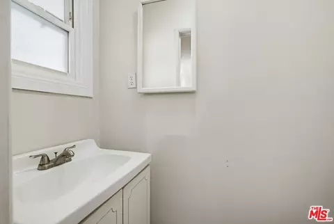 10982 Cherry Ave, Cherry Valley, CA 92223 photo 22