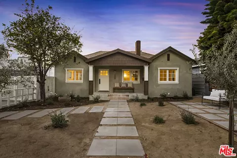 1411 Armadale Ave, Los Angeles, CA 90042