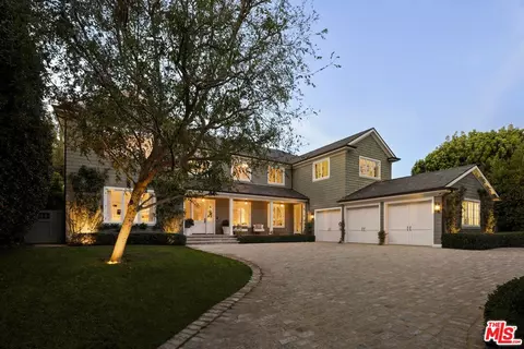 1319 Amalfi Dr, Pacific Palisades, CA 90272