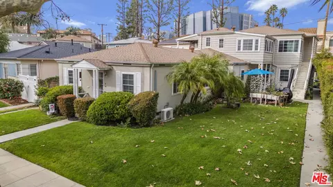 2907 W Riverside Dr, Burbank, CA 91505