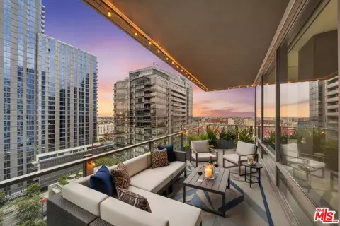 1100 S Hope St #1501, Los Angeles, CA 90015