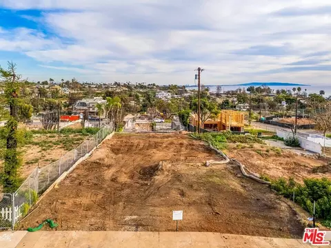 16784 Edgar St, Pacific Palisades, CA 90272