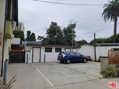 Exterior - 702 Cedar Ave, Long Beach, CA 90813 photo 5 of 5