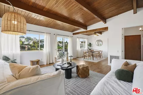 1748 Redesdale Ave, Los Angeles, CA 90026