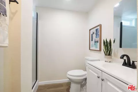 528 Daisy Ave, Long Beach, CA 90802 photo 12