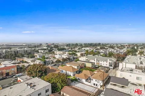 View/Area - 528 Daisy Ave, Long Beach, CA 90802 photo 15 of 19