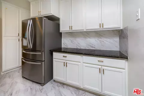Kitchen - 19168 Erwin St, Tarzana, CA 91335 photo 1 of 3