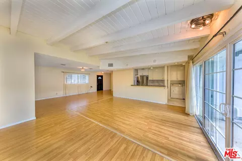 Living - 19168 Erwin St, Tarzana, CA 91335 photo 1 of 4