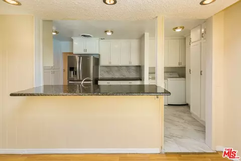 Other - 19168 Erwin St, Tarzana, CA 91335 photo 1 of 3
