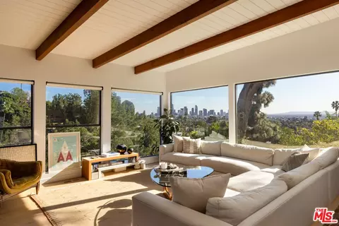 1818 Micheltorena St, Los Angeles, CA 90026