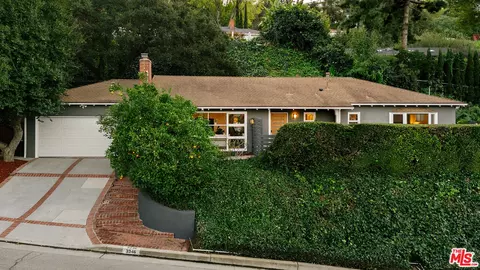 3346 Coy Dr, Sherman Oaks, CA 91423